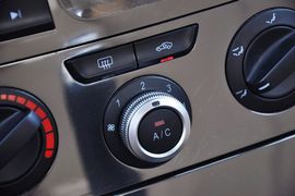 2012款中华V5