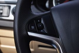 2012款中华V5