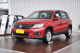 2012款大众途观1.8TSI手动都会版到店实拍