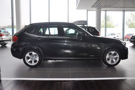 2012款华晨宝马X1