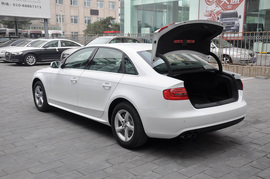 2013款一汽奥迪A4L