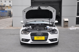 2013款一汽奥迪A4L