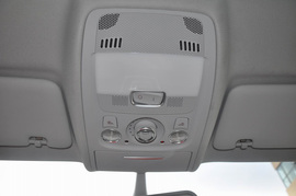 2013款一汽奥迪A4L