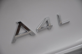 2013款一汽奥迪A4L