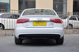 2013款一汽奥迪A4L
