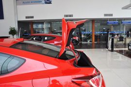 2012款现代劳恩斯酷派2.0T自动豪华版