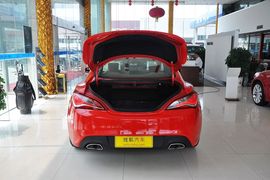 2012款现代劳恩斯酷派2.0T自动豪华版