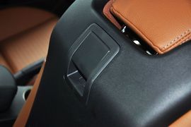 2012款现代劳恩斯酷派2.0T自动豪华版