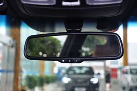 2012款现代劳恩斯酷派2.0T自动豪华版