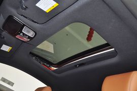 2012款现代劳恩斯酷派2.0T自动豪华版