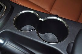 2012款现代劳恩斯酷派2.0T自动豪华版