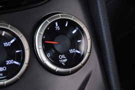 2012款现代劳恩斯酷派2.0T自动豪华版