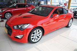 2012款现代劳恩斯酷派2.0T自动豪华版