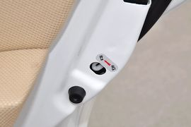 2012款中华V5