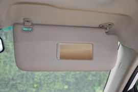 2012款中华V5