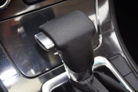 2012款中华V5