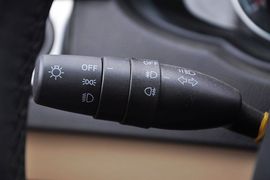 2012款中华V5