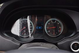2012款中华V5