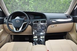 2012款中华V5