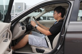 全新华晨宝马3系长轴距版试驾实拍