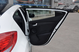 2012款现代飞思Veloster