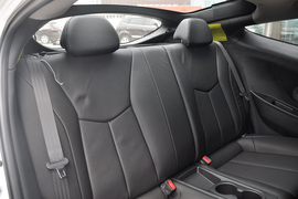 2012款现代飞思Veloster
