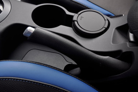 2012款现代飞思Veloster