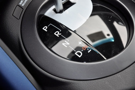 2012款现代飞思Veloster