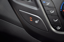 2012款现代飞思Veloster