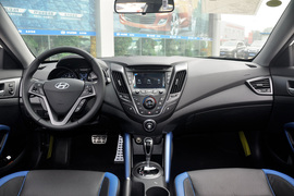 2012款现代飞思Veloster