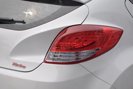 2012款现代飞思Veloster