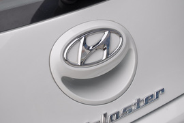 2012款现代飞思Veloster