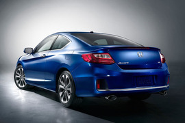 2013款本田雅阁Coupe