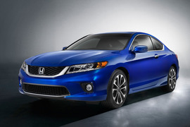 2013款本田雅阁Coupe