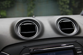 2012款福特蒙迪欧致胜2.0GTDi旗舰运动版深测