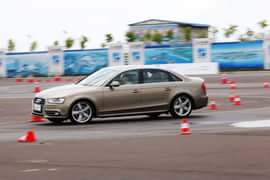 2013款奥迪A4L青岛试驾实拍