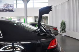 2012款大众辉腾3.0L行政型