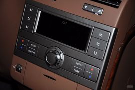 2012款大众辉腾3.0L行政型