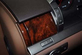 2012款大众辉腾3.0L行政型