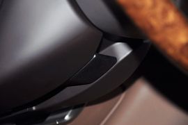 2012款大众辉腾3.0L行政型