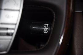 2012款大众辉腾3.0L行政型