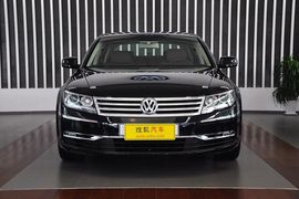 2012款大众辉腾3.0L行政型