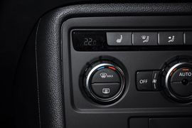 2013款大众甲壳虫1.4TSI