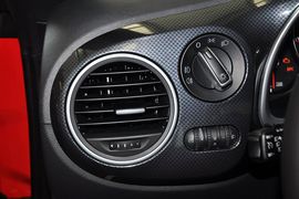 2013款大众甲壳虫1.4TSI