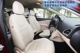 试驾广汽菲亚特菲翔1.4T+6DDCT悦享版