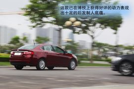 试驾广汽菲亚特菲翔1.4T+6DDCT悦享版