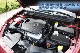 试驾广汽菲亚特菲翔1.4T+6DDCT悦享版