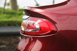 试驾广汽菲亚特菲翔1.4T+6DDCT悦享版