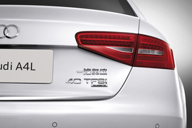 2013款一汽奥迪A4L