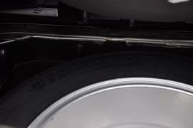 2012款双龙主席2.8L